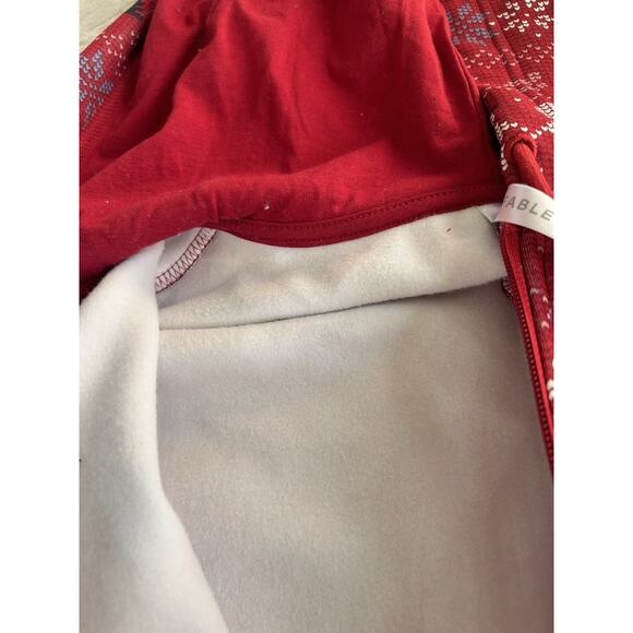 Fabletics Winter Red Fair Isle Cozy Fleece Hooded Onesie Pajamas Medium - Picture 6 of 8